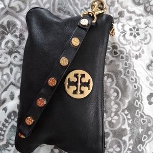 Tory burch wristlet/clutch